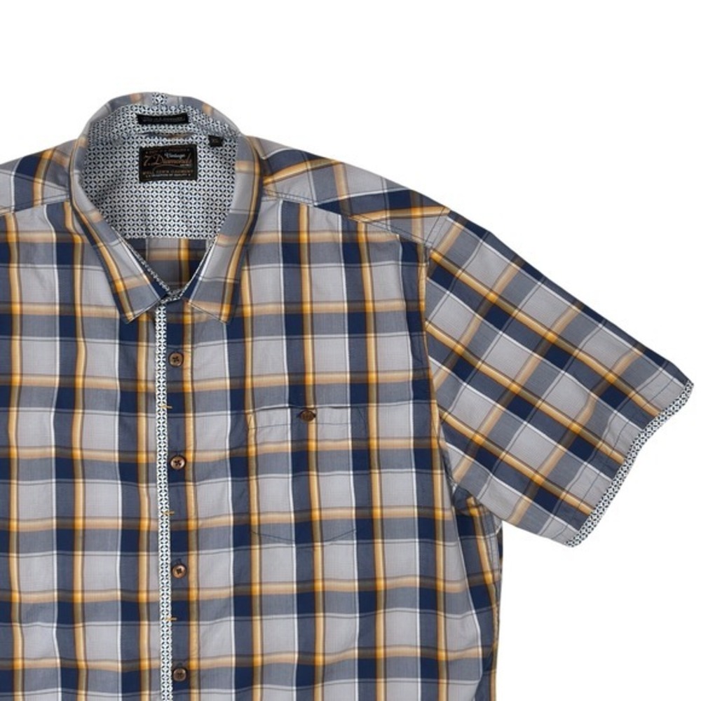 7 Diamonds Vintage Shirt Men XL Hometown Glory Plaid Short Sleeve SMK-4293‎